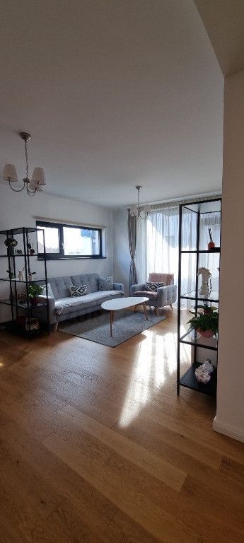 Apartament premium 73,2 mp + 2 balcoane  Etaj 1 parcare  in Șelimbăr - Poză 6