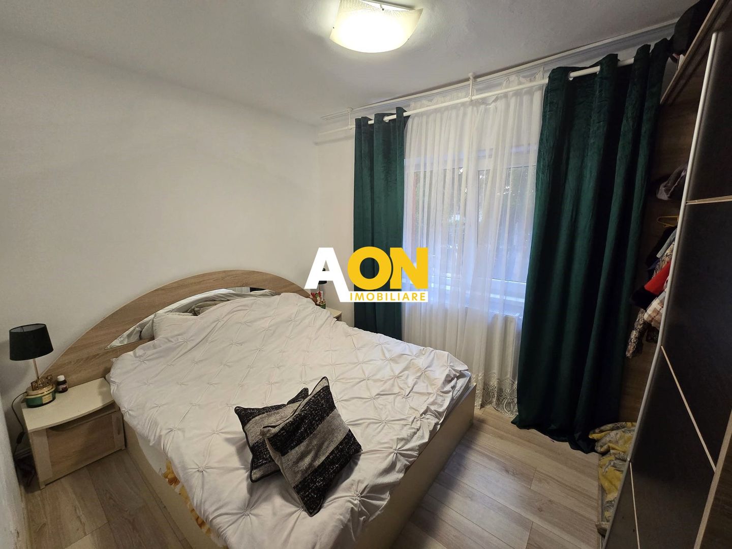 Apartament cu 3 Camere,  64mp, Zona Cetate - Poză 3