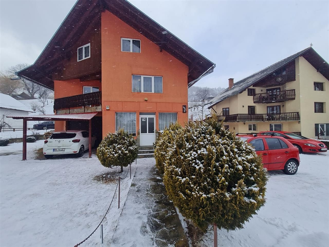 In regiune pitoreasca, cu view montan, Moeciu de Jos, Bran, Brasov - Poză 21