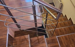 Casă / Vilă de vânzare în Industriilor, Bucuresti - Poză 2