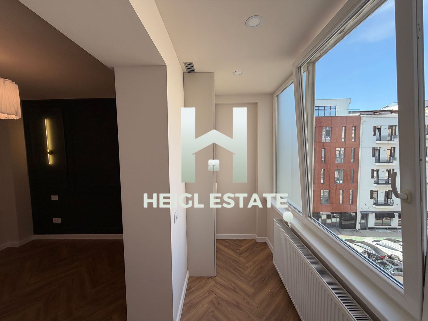 Apartament deosebit cu 3 camere in Centrul Timisoarei - Poză 2