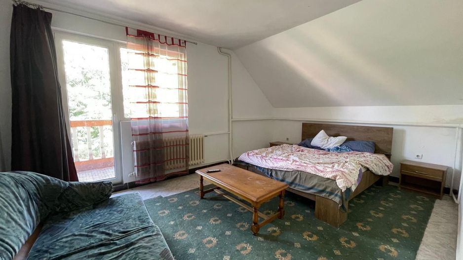 HOTEL DE INCHIRIAT CU 14 CAMERE SI PARCARE BORS E60 - Poză 14