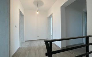 Duplex in  4 camere si 3 bai la cheie - Calea Urseni - Poză 8
