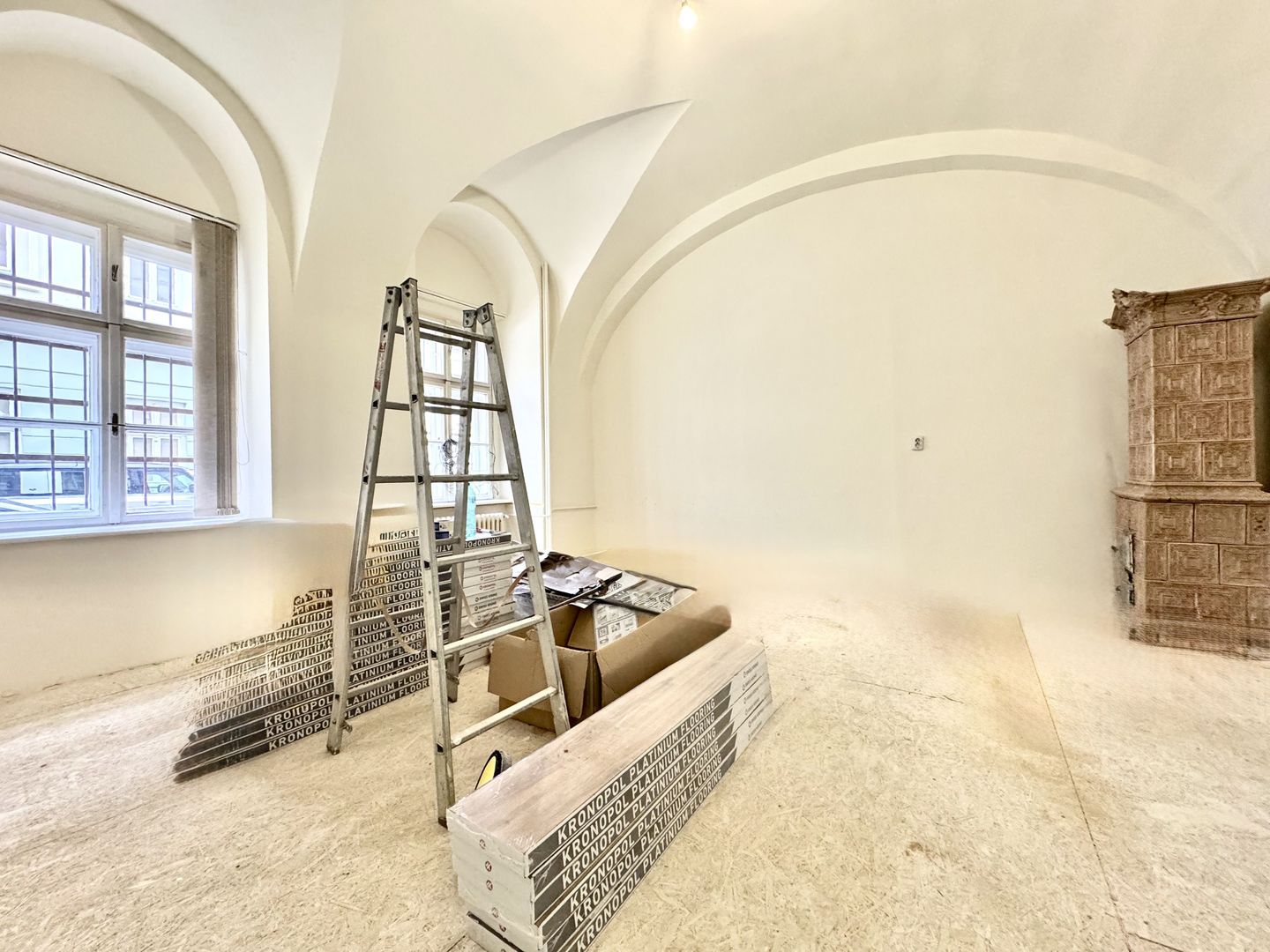 Birou renovat situat in Piata Unirii - Tribunal - Poză 5