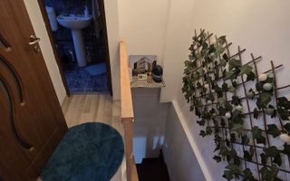 Ap modern 3 camere mansarda mobilat/utilat centrala proprie - Poză 9