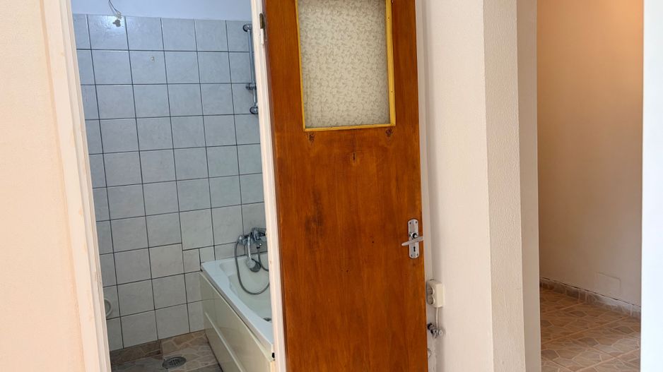 APARTAMENT 3 CAMERE POLITECHNICA - Poză 4