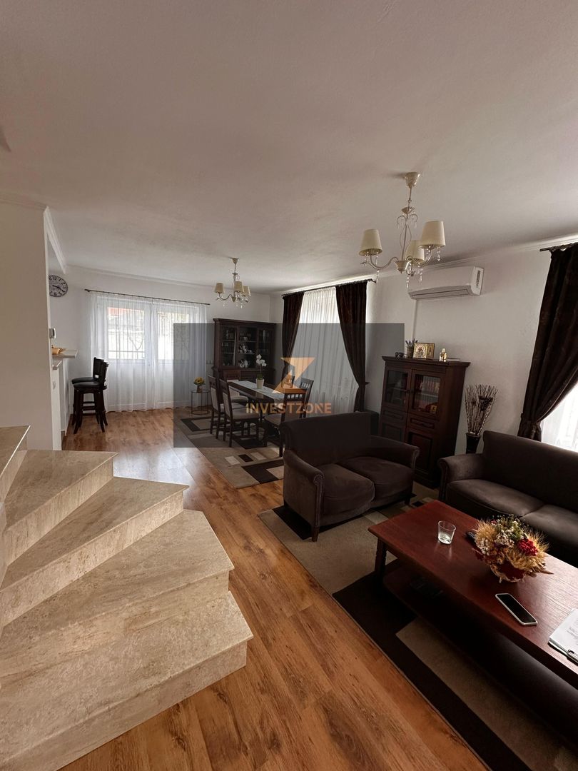 Casa de vanzare in cartierul Grigorescu/Oradea - Poză 12