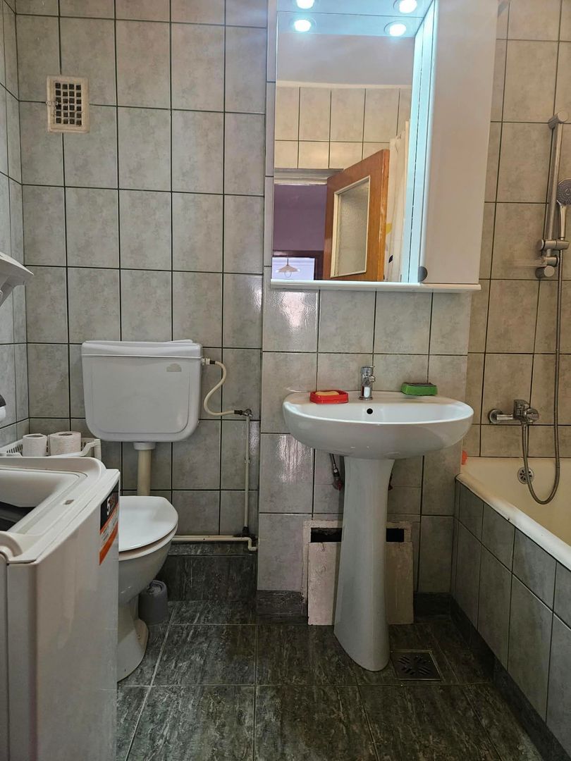 Bisericii Romane, apartament cu loc de parcare propriu, ideal  pentru studenti - Poză 10