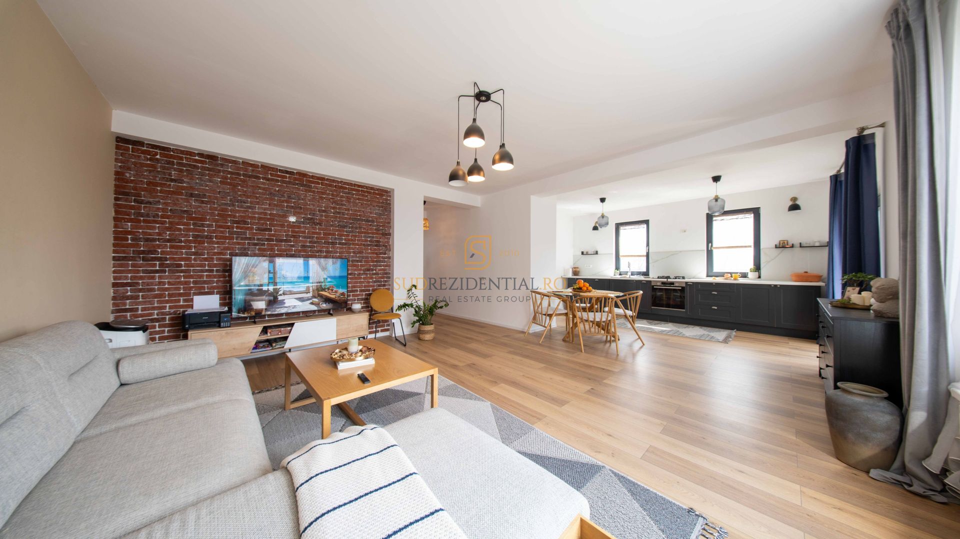 Casa Individuala de vanzare - Comuna Berceni - Complet mobilata - Poză 1