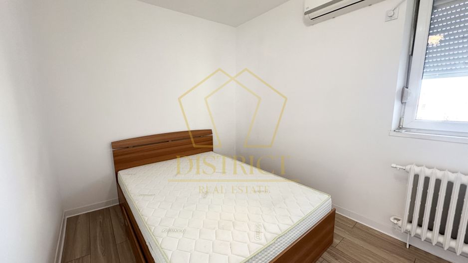 Apartament  cu 3 camere | Spitalul Judetean - Poză 1