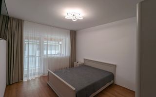 Casa 130 mp utili 4 camere 2 bai garaj curte individuala in Selimbar - Poză 2