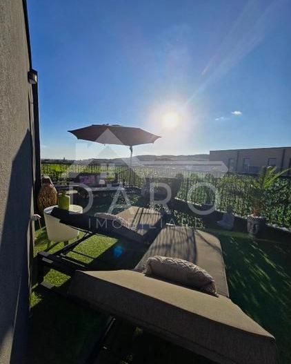 Penthouse 120 mp cu terase generoase - Poză 14