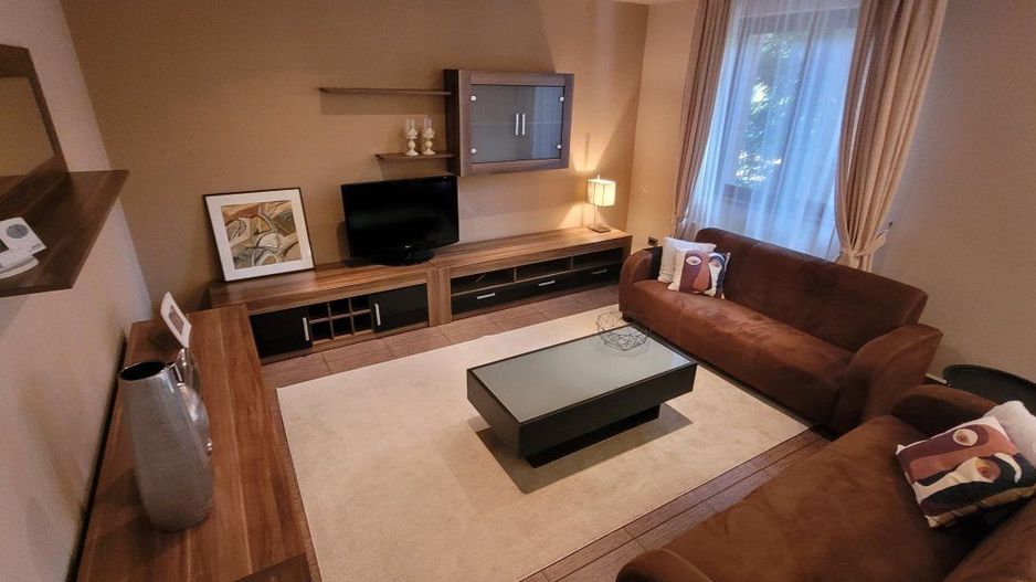 Casa complet mobilata & utilata in Cartierul Rezidential Green Valley 1500 euro/ - Poză 2