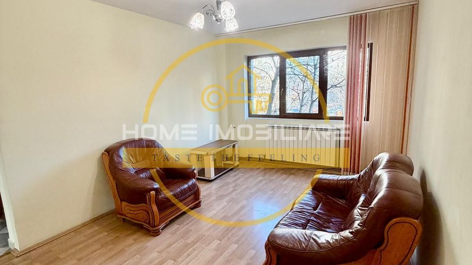 Apartament cu 3 camere / 75mp / in zona Podu Ros- 1001 Articole - Poză 3