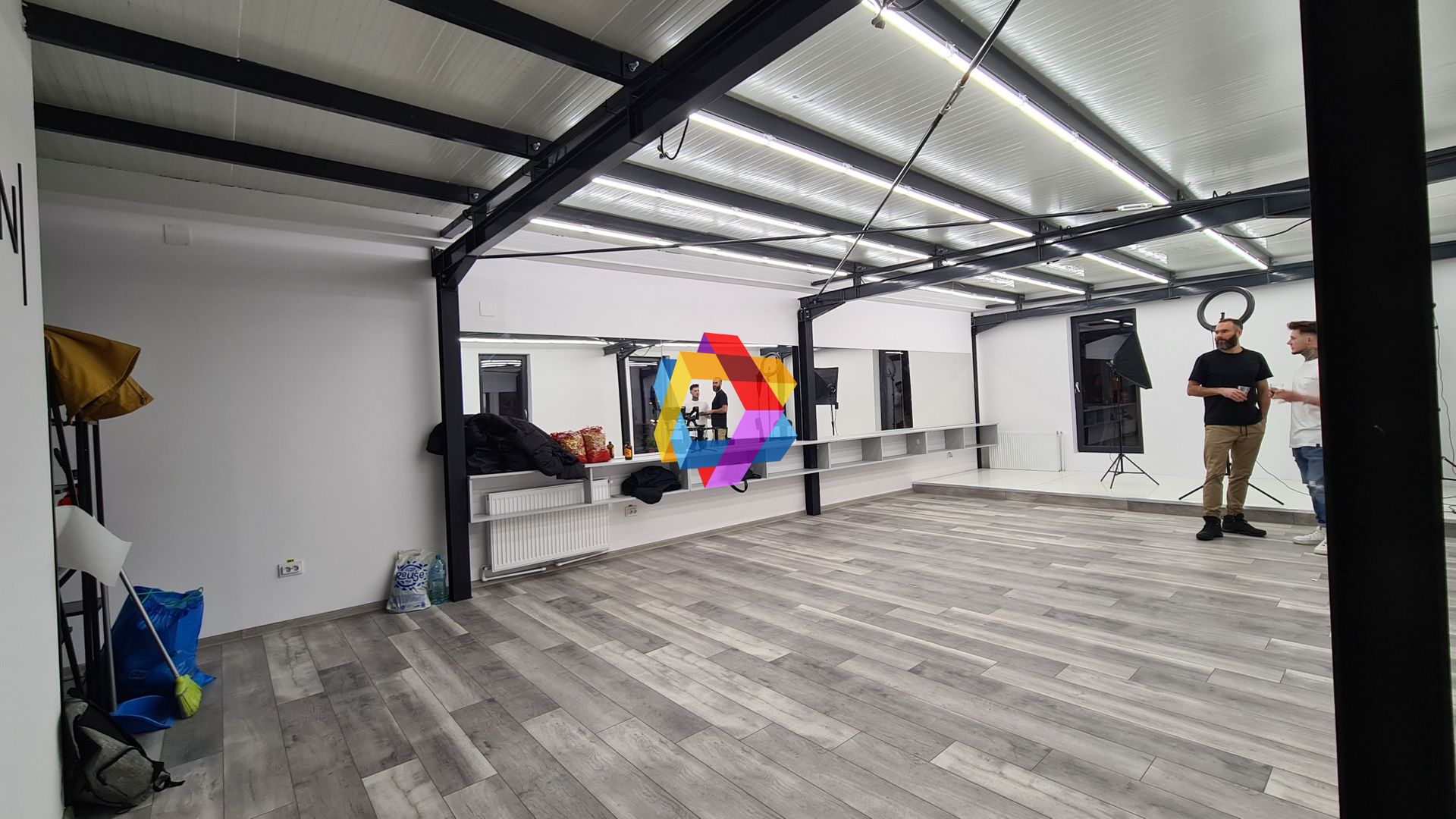 Spațiu comercial cu chirias - 130 mp - Poză 5