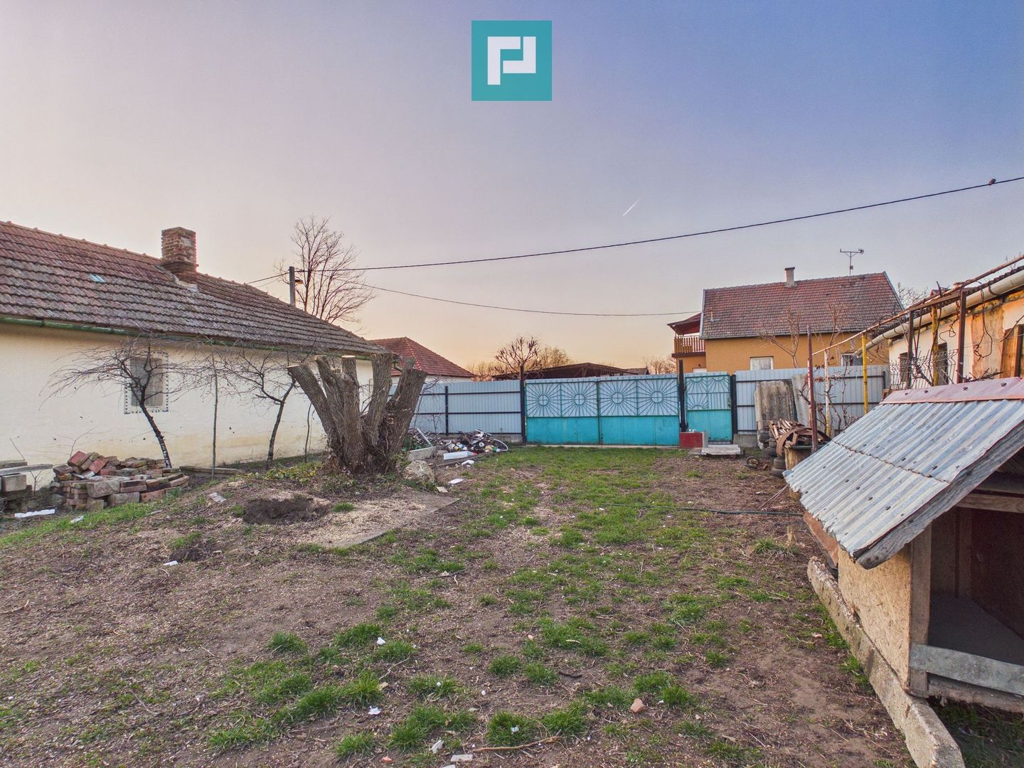 Casă din 2 corpuri cu 5 camere în  Lőkösháza - Poză 11