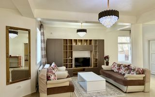 Vila 5 camere Volunatari| Mobilata, piscina exterioara - Poză 19