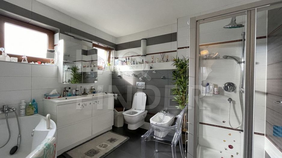 Vanzare casa individuala in Andrei Muresanu, teren 912 mp - Poză 8