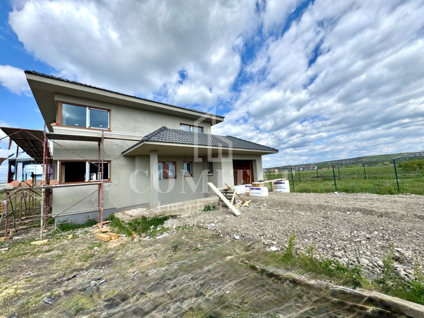 Casă individuală cu 5 camere de vânzare în Jucu | 1000 mp teren - Poză 10