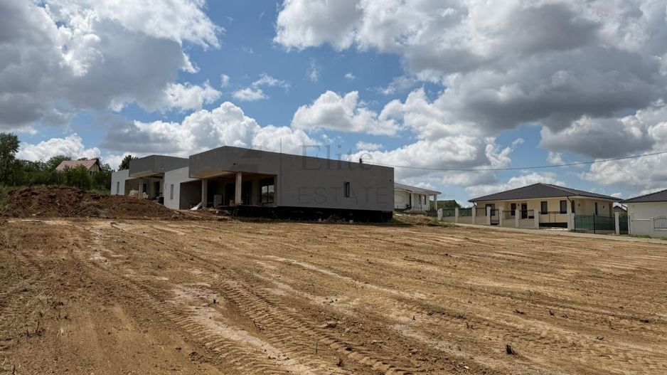 Teren 650 mp de vanzare in Paleu | PUZ si utilitati - Poză 3