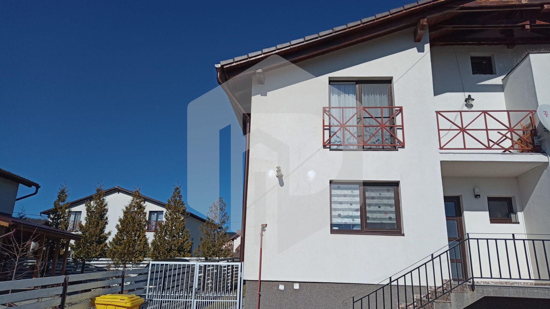 Casa de inchiriat | 4 Camere |  Bavaria | Mobilata / Utilata  | Terasa - Poză 1