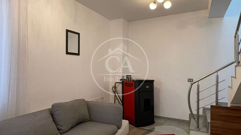 Apartament de vanzare cu 3 camere in zona Central, Oradea - Poză 3