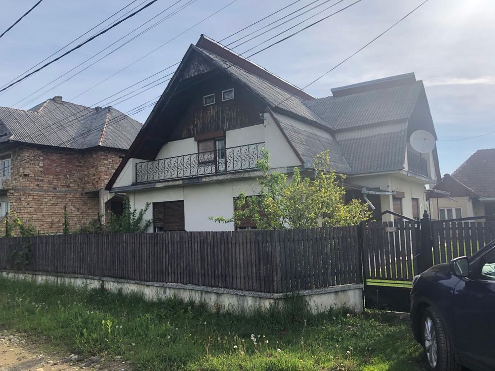 Casa de vanzare in loc. Crucisor - Poză 1