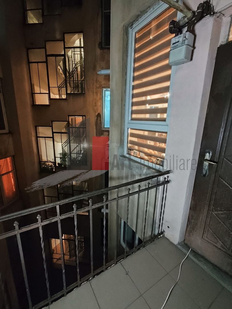 Apartament Calea Victoriei, in spatele Muzeului de Istorie - Poză 12