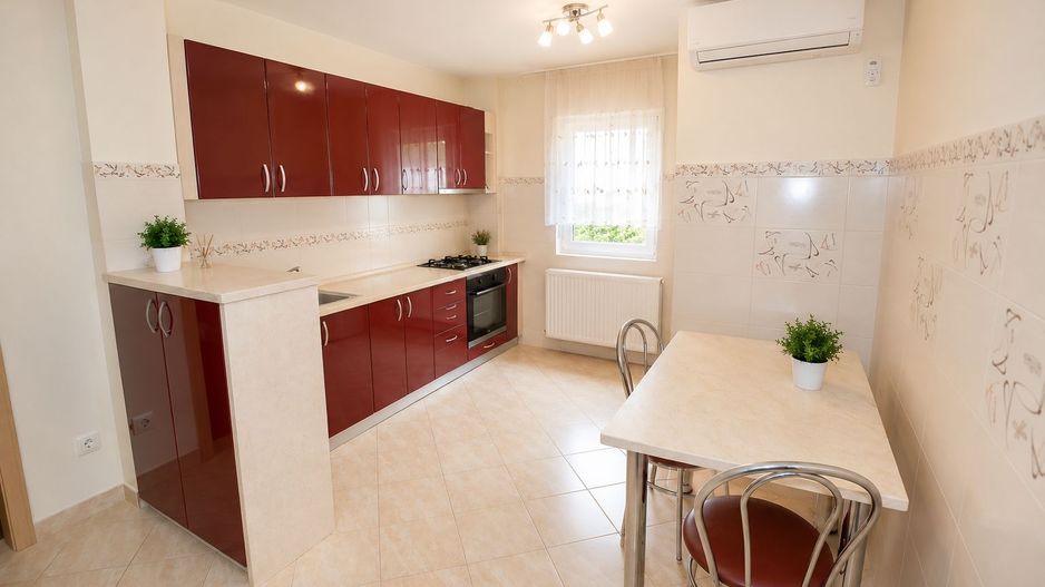 Complexul Studentesc | 3 camere | 2 Bai | 2 balcoane | Centrala proprie - Poză 1