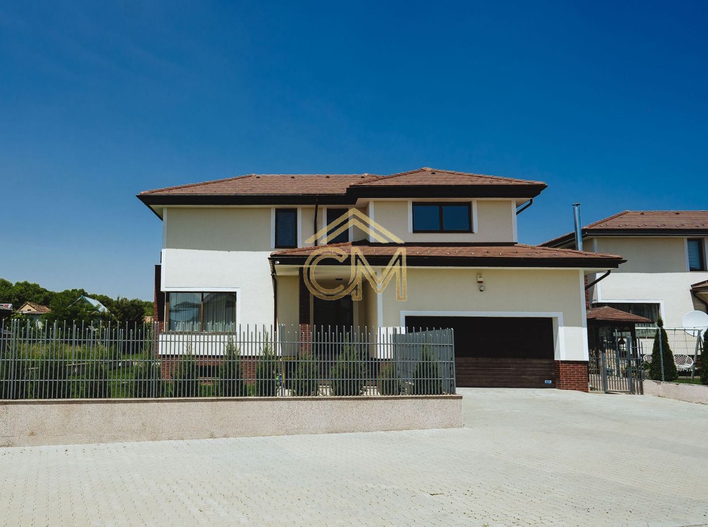 Casa 8 Camere- 3 Bai-316 MPU- Teren 581MP-Selimbar - Poză 1