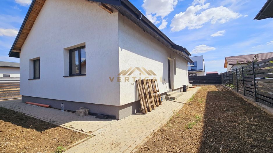 Casa pe un singur nivel 3 camere - comuna Berceni - Poză 7