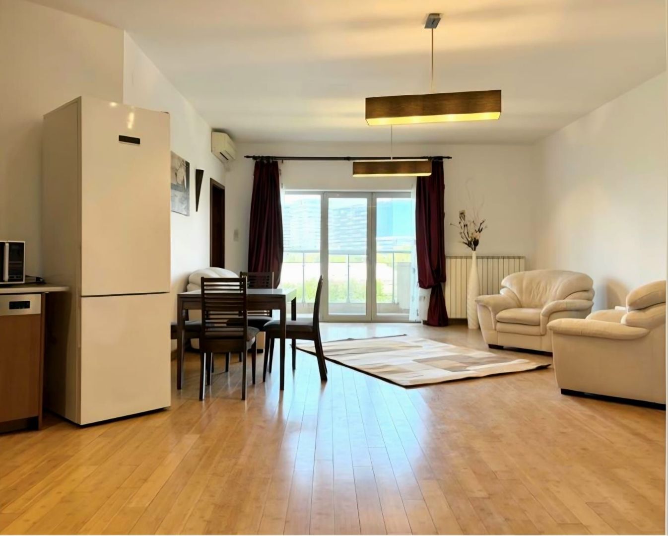 APARTAMENT 4 CAMERE ȘI VEDERE SPECTACULOASĂ CĂTRE LAC FLOREASCA - Poză 2
