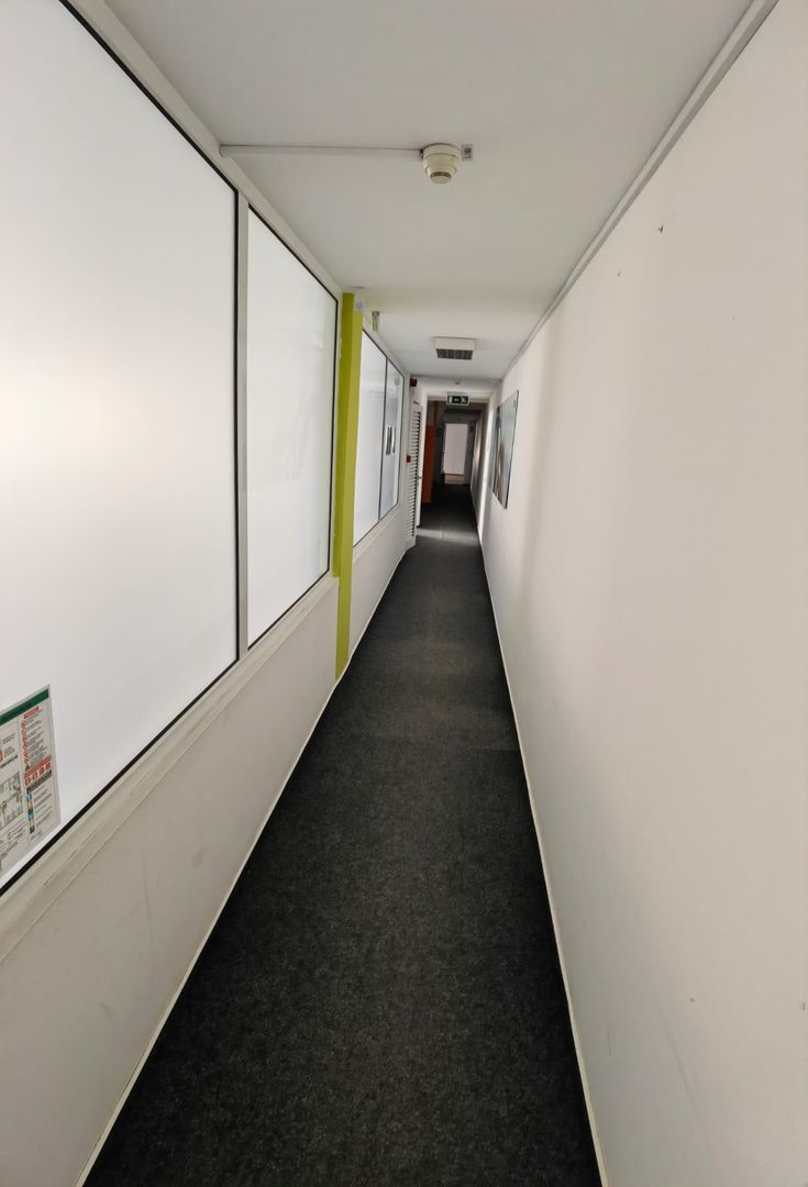 Spatii birouri/servicii - Poză 44