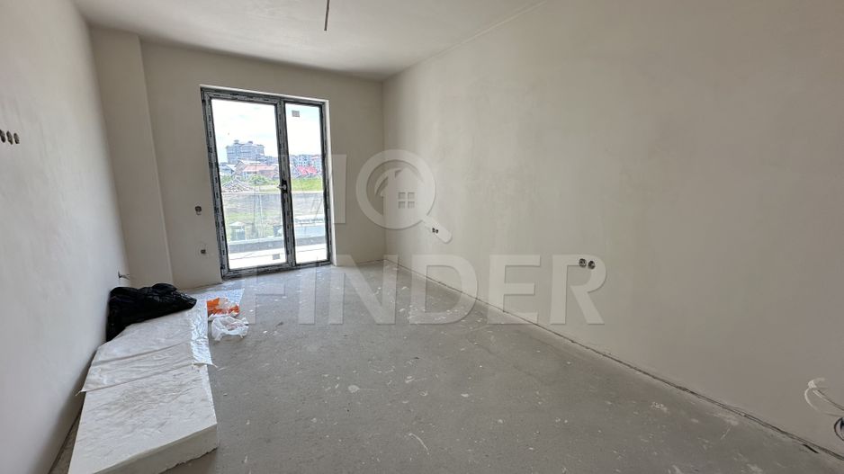 Vanzare apartament 3 camere 71 mp utili plus balcon , etaj 1 - Poză 7