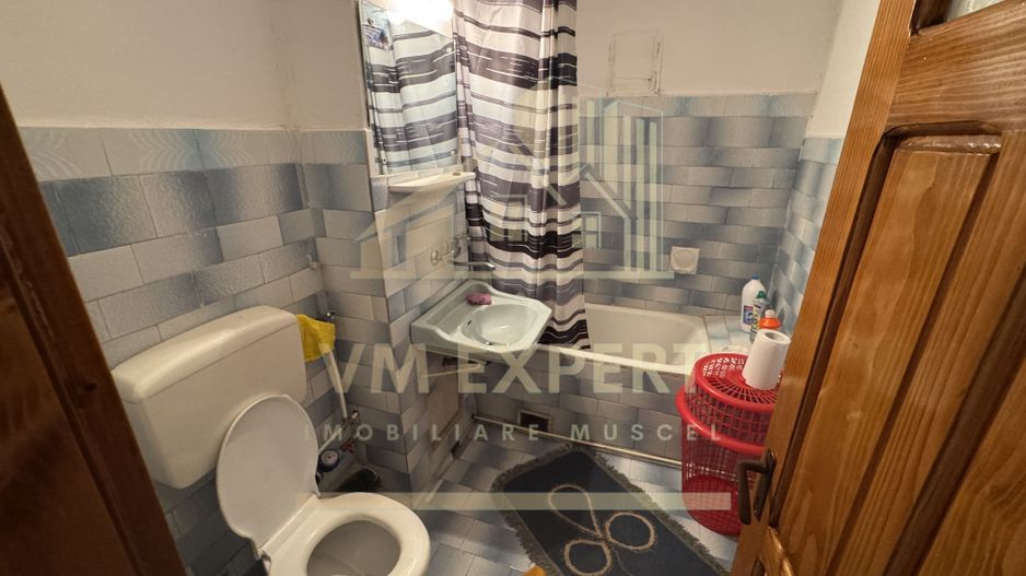 APARTAMENT 2 CAMERE 2 BALCOANE ETAJ 4 GRUI CAMPULUNG - Poză 10