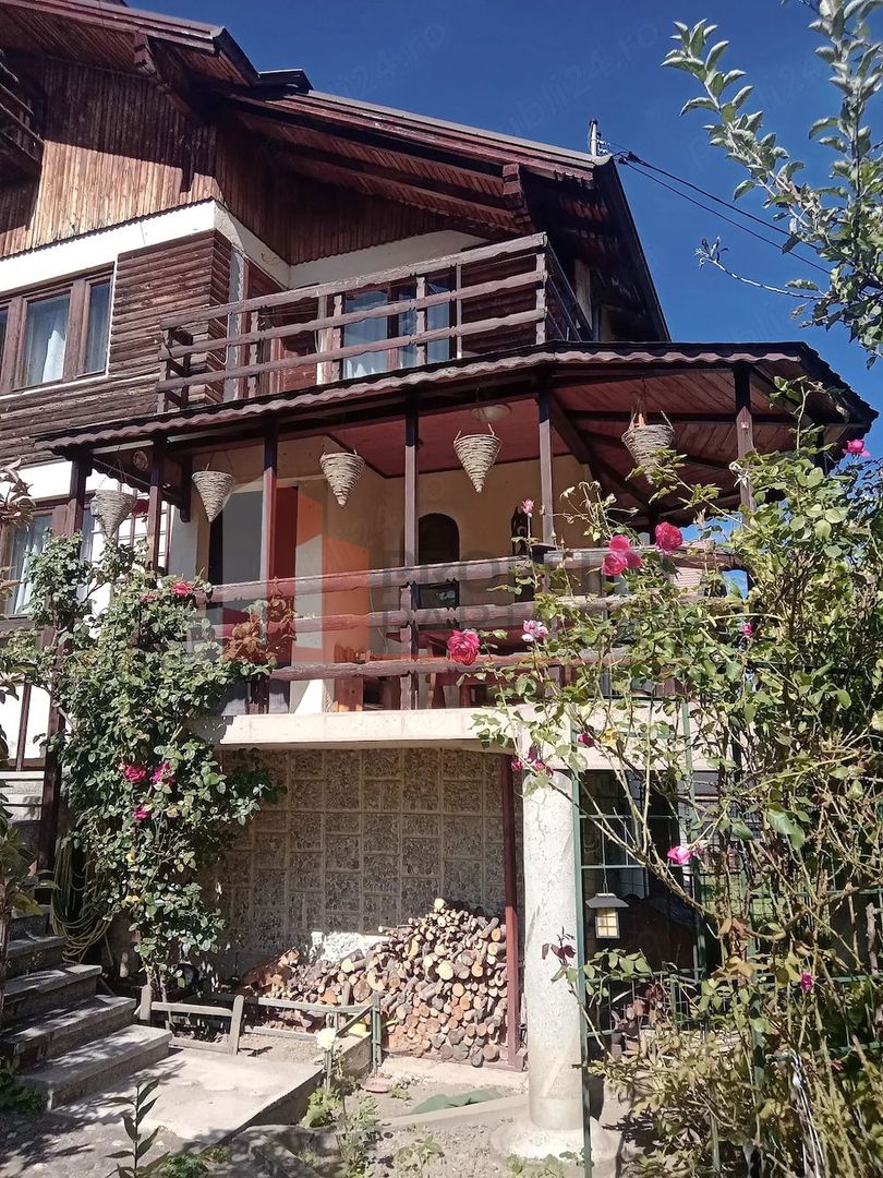 PROPIETAR URGENT Casa duplex BRAN arpox 300m utili, 1300mp teren - 2 case la pret de 1 apartament !! - Poză 5