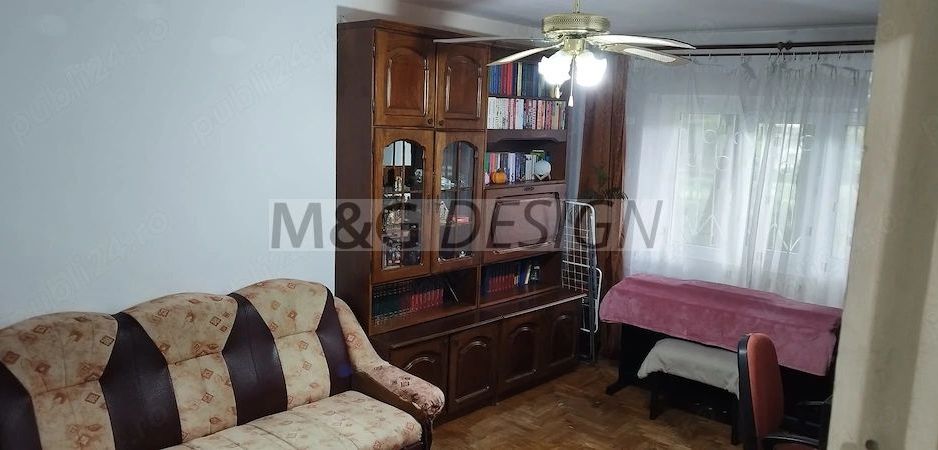 3 camere decomandat parter Lipovei - Poză 1