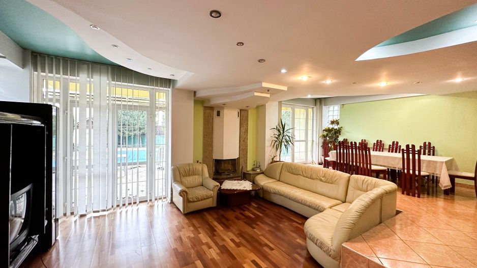 Vila de inchiriat Mogosoaia-Chitila* Pretabil Investitie * - Poză 2