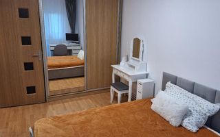 Apartament 4 camere Complexul Studentesc etaj 1 - Poză 10