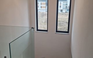 Casă single P+1+Pod în Otopeni - Poză 14