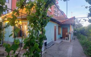 Casa individuala cu teren de 638 mp - zona Giroc