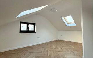 APARTAMENNT MANSARDA  BLOC NOU ZONA DOMENI - Poză 4