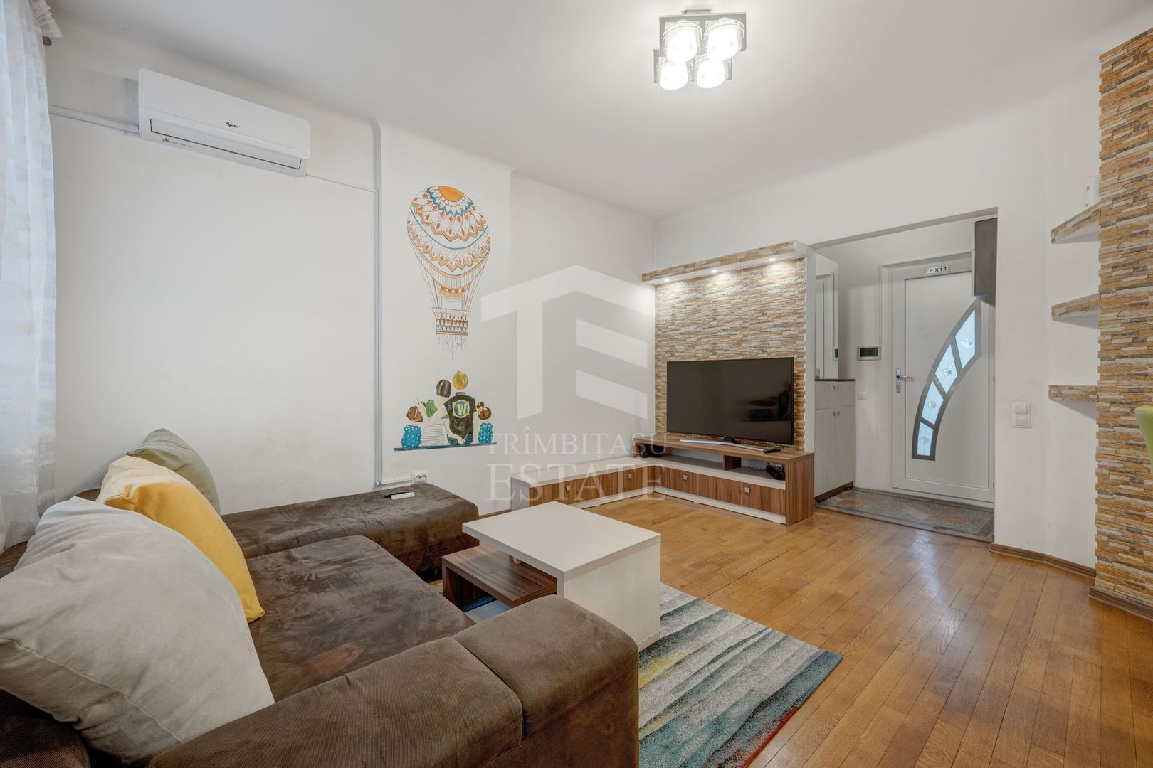 2 Apartamente  in Vila 5 Cam Metrou Basarab Gara de Nord - Poză 3