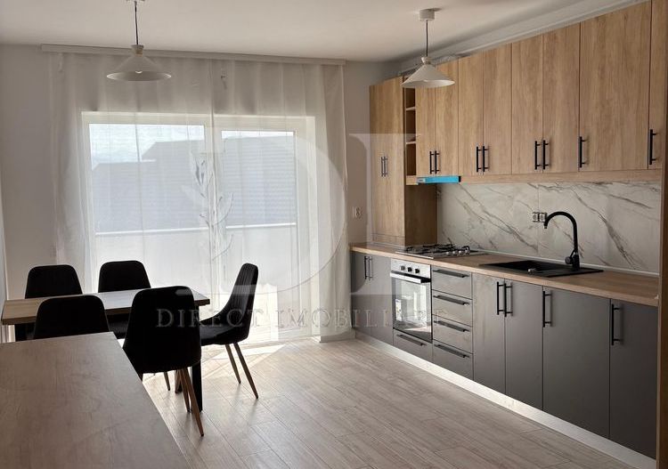 Apartament de inchiziat / Zona Eroilor - Poză 1