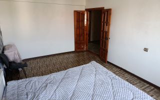 Vânzare, apartament, 3 camere,  str. Ivan Krîlov, Bălți - Poză 2