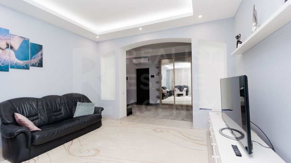 Chirie, apartament, 2 camere, str-la 31 August 1989, Centru - Poză 4