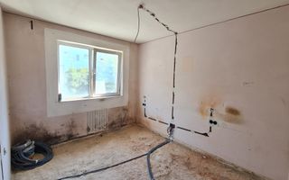 Apartament 2 camere, etaj 1, de vanzare , strada Ghioceilor - Poză 1