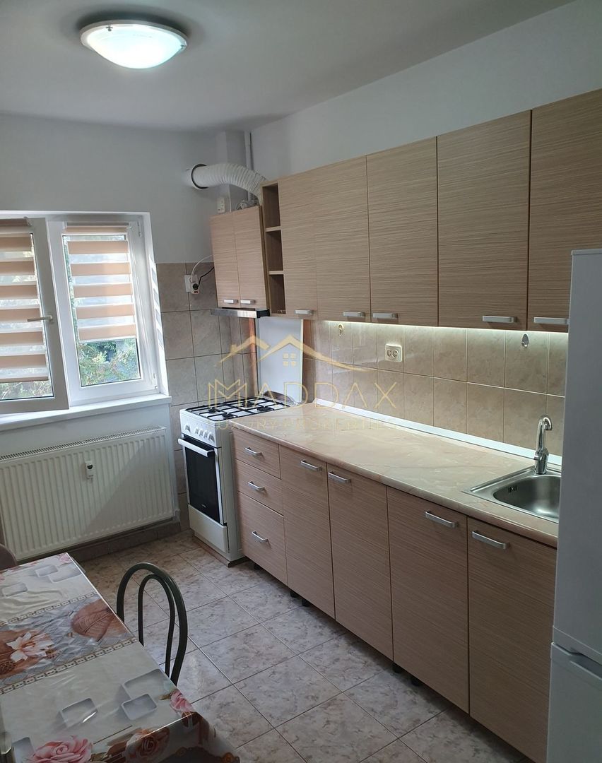2 Camere Decomandat | Etaj 2 | Parcare Inclusă | Apărătorii Patriei - Poză 3