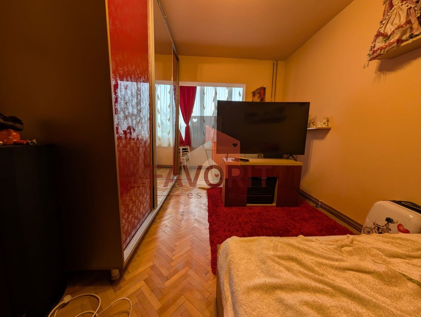 3 camere | etaj 2 | 2 bai | centrala proprie | zona excelenta - Poză 3
