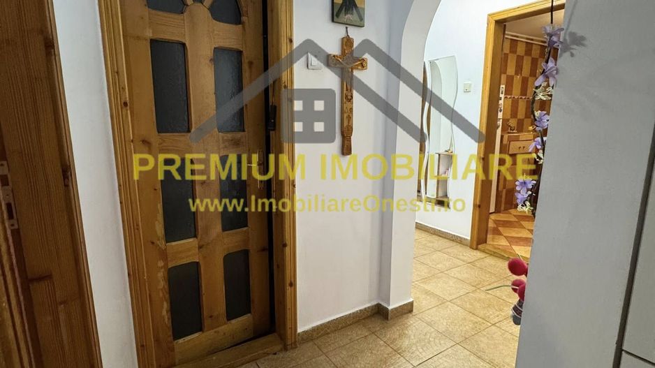 Apartament 4 Camere de vânzare în Onești - Poză 8
